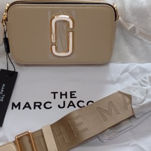 Marc Jacobs Snapshot Crossbody in Khaki